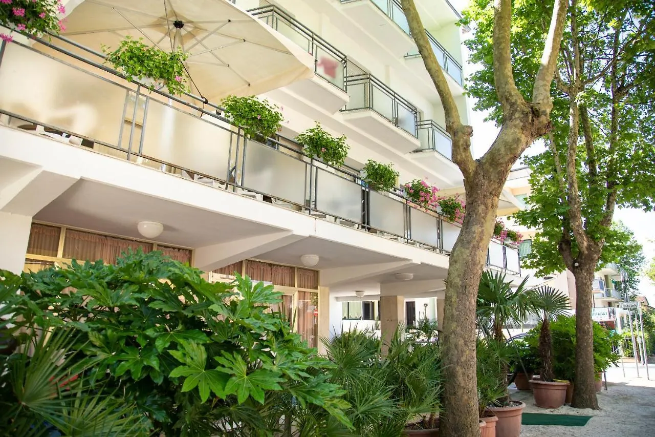 Villa Paris Rooms Cesenatico