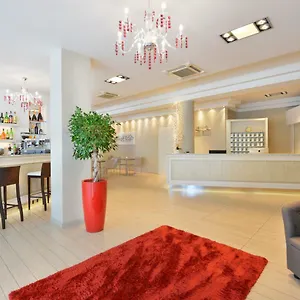 Hotel Fiamma &, Cesenatico